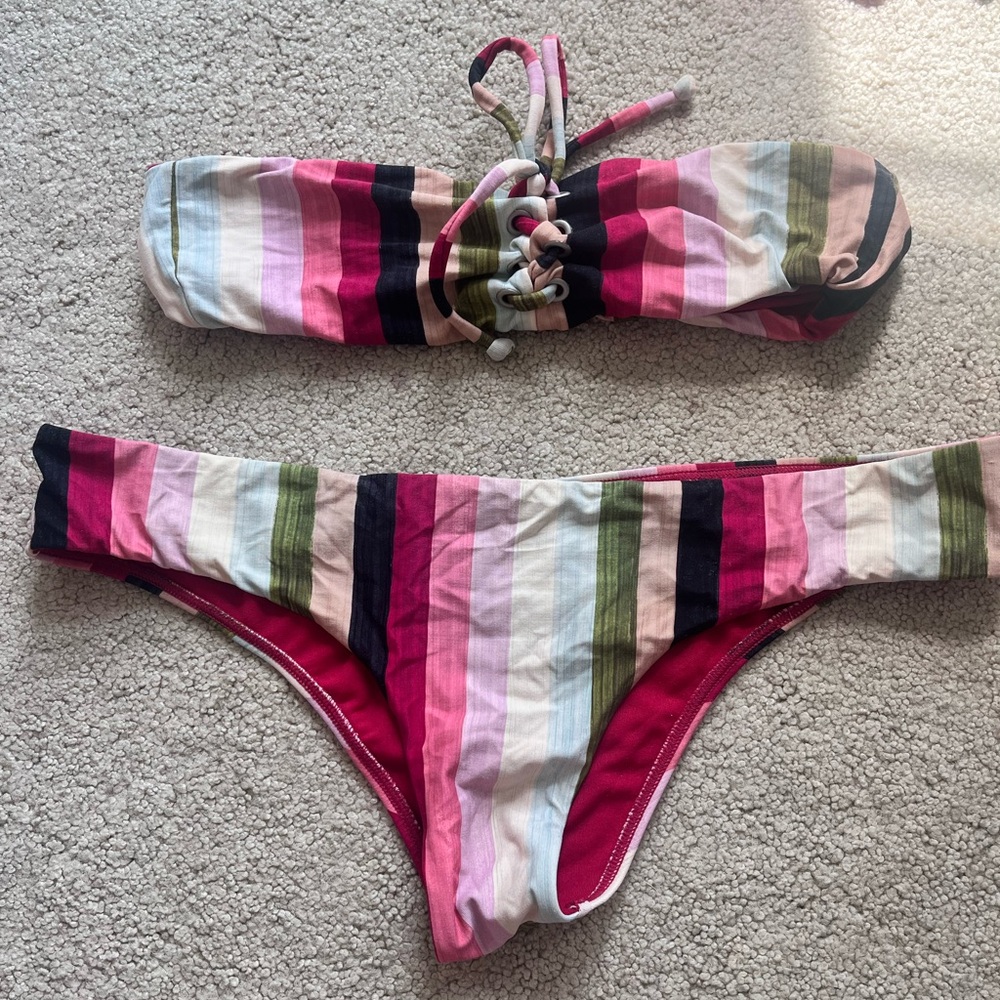 Billabong Striped Bikini Set